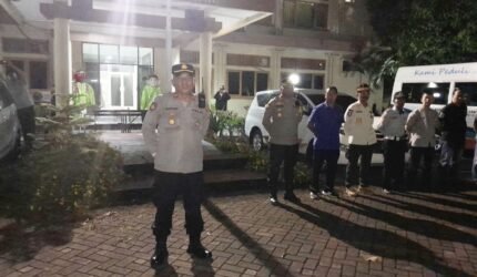 120 Personel Gabungan Dikerahkan dalam Operasi Penertiban PMKS di Kemayoran - Teropong Rakyat