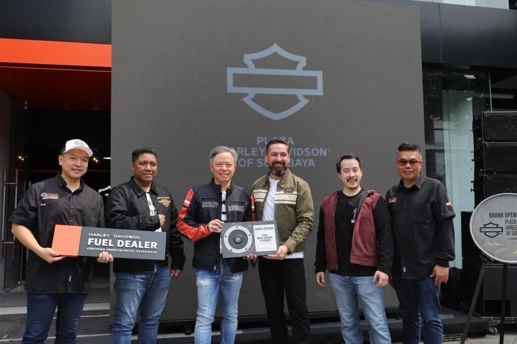 The Spirit Rolls On: Harley-Davidson® Resmikan Dealer Terbaru ke-6 di Surabaya - Teropong Rakyat