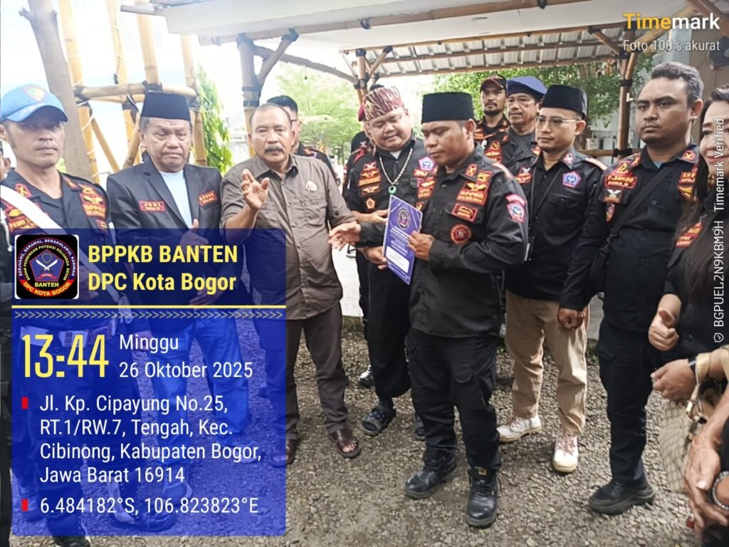 Portal Berita Indonesia dan Dunia Terkini Hari Ini, Update Harian Terbaru, Terlengkap, Tajam, Aktual dan Berimbang. DPD BPPKB Banten Jawa Barat Serahkan SK Kepengurusan DPC Kota Bogor - Teropong Rakyat