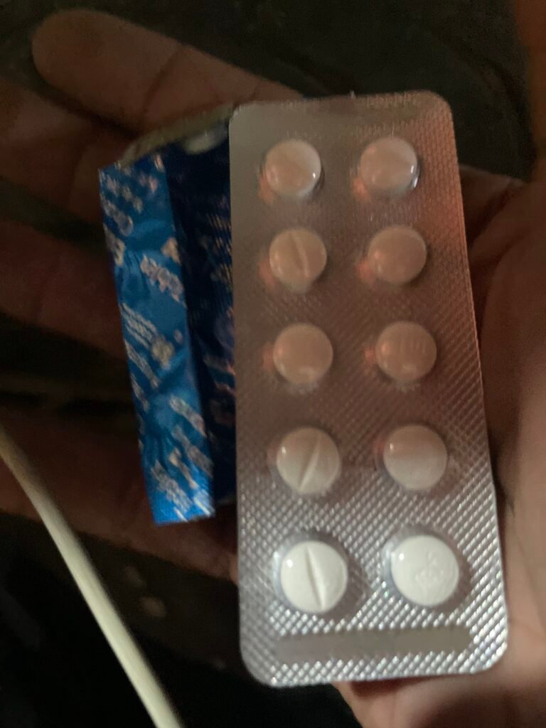 Berdekatan Dengan Sekolah, Asrama dan Pemukiman Penduduk, Toko Pulsa Bernama Happy Cell Ternyata Menjual Berbagai Jenis Obat-Obatan Terlarang - Teropong Rakyat