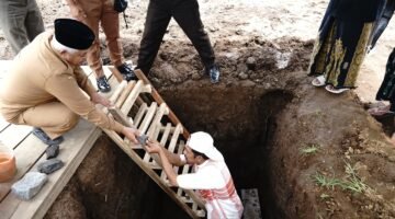 Bupati Malang Letakkan Batu Pertama Pembangunan Masjid dan Ponpes An Nur 3 Al Qusyairi di Bululawang
