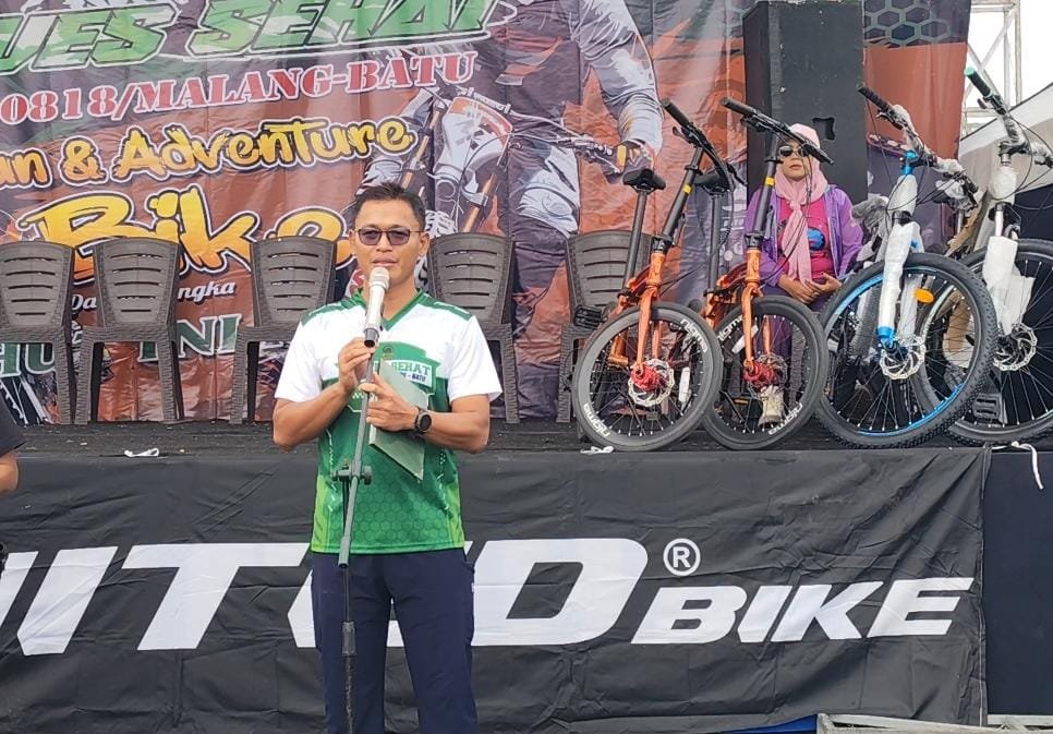 Gowes Akbar Kodim 0818 : Dari Blitar hingga Lumajang Ramaikan HUT ke 80 di Stadion Luar Kanjuruhan - Teropong Rakyat