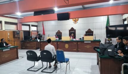 Sidang Perdana Kasus Pencabulan Digelar di PN Malang, Jaksa Bacakan Dakwaan terhadap Terdakwa AMH - Teropong Rakyat