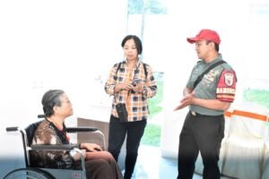 Cahaya Harapan Baru di Mata Lansia: Kodim 0818/Malang-Batu Sukses Gelar Bakti Sosial Operasi Katarak Gratis 2025 - Teropong Rakyat