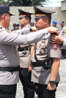 Kapolres Malang Pimpin Sertijab Kapolsek Sumberpucung, Kenalkan Pejabat Baru ke Masyarakat