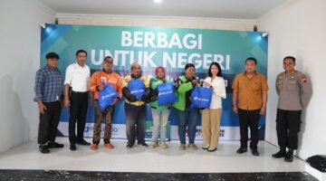 Berkah untuk Semarang: Pelindo Solusi Logistik Salurkan 1.000 Paket Sembako bagi Masyarakat dan Ojol