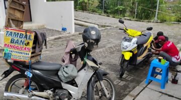 Sosok Sugianto Warga Kelurahan Temas, Sejak 2021 Berprofesi Sebagai Tukang Tambal Ban Online