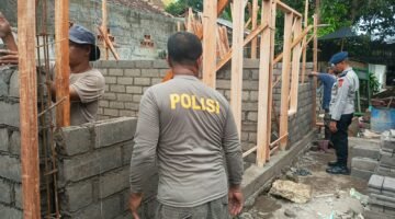 HUT ke-80, Wadanyon C Satbrimob Polda Bali Tinjau Program Bedah Rumah