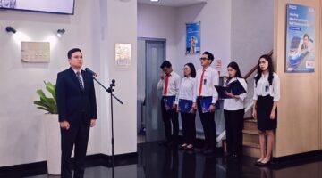 Semangat Pahlawan Menginspirasi Insan BRIlian: BRI Jakarta Hayam Wuruk Gelar Upacara Penuh Khidmat