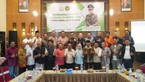 Portal Berita Indonesia dan Dunia Terkini Hari Ini, Update Harian Terbaru, Terlengkap, Tajam, Aktual dan Berimbang. Penerangan Hukum kepada seluruh Kepala Desa dan Lurah se Kota Batu - Teropong Rakyat