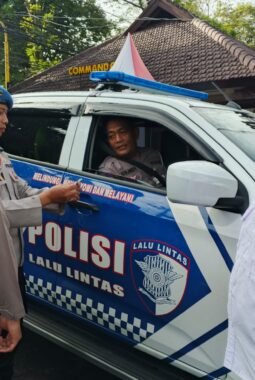Ops Zebra Semeru 2025, Propam Polres Malang Cek Kelengkapan Personel dan ASN