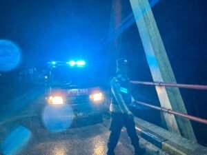 Erupsi Gunung Semeru, Polres Malang Tutup Jalur Ampelgading–Lumajang hingga Kondisi Aman - Teropong Rakyat