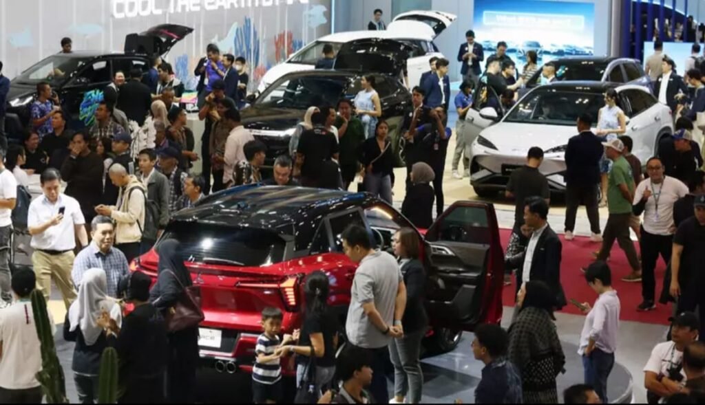 Portal Berita Indonesia dan Dunia Terkini Hari Ini, Update Harian Terbaru, Terlengkap, Tajam, Aktual dan Berimbang. Investasi Lebih dari US$ 346 Juta Dorong Ekspansi Industri Kendaraan Listrik di Indonesia - Teropong Rakyat