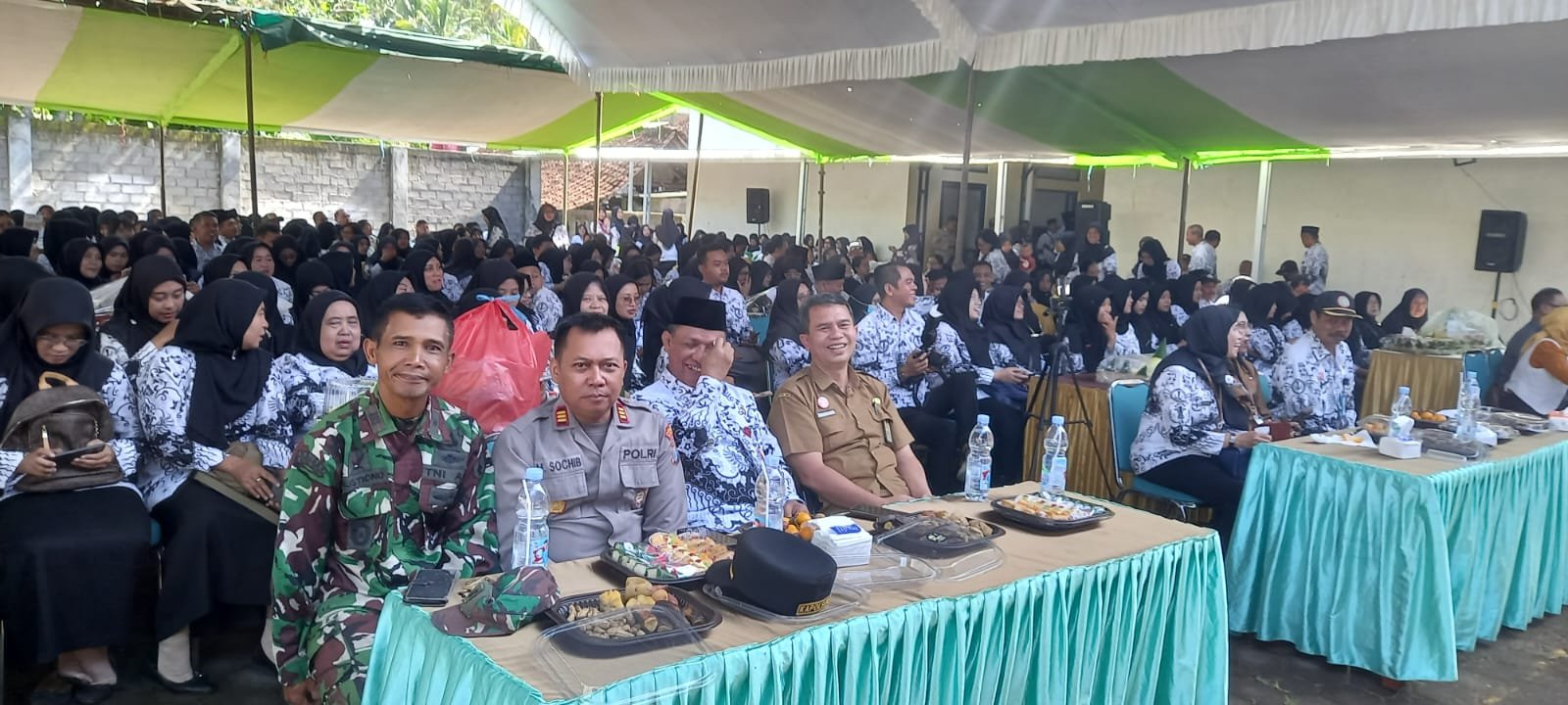 Apel HUT ke-80 PGRI dan HGN 2025 di Kromengan: Teguhkan Komitmen Guru Menuju Indonesia Emas 2045