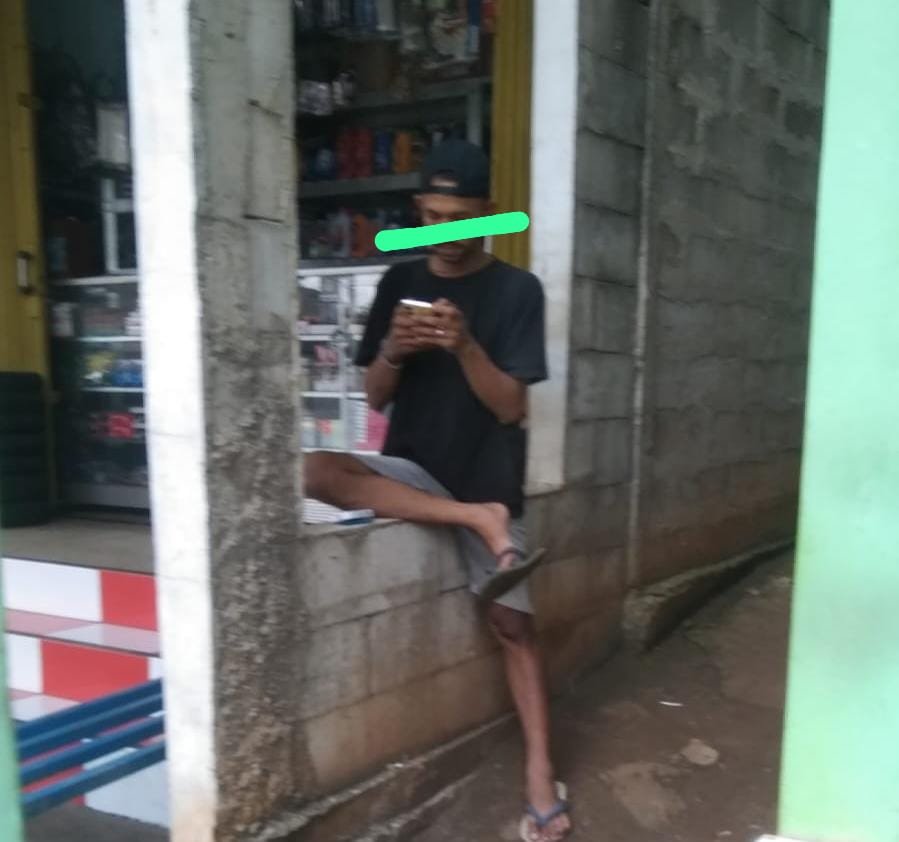 Toko Obat di Cikedokan Tutup Berhari-hari, Penjual Akui Tetap Melayani Lewat Sistem COD - Teropong Rakyat