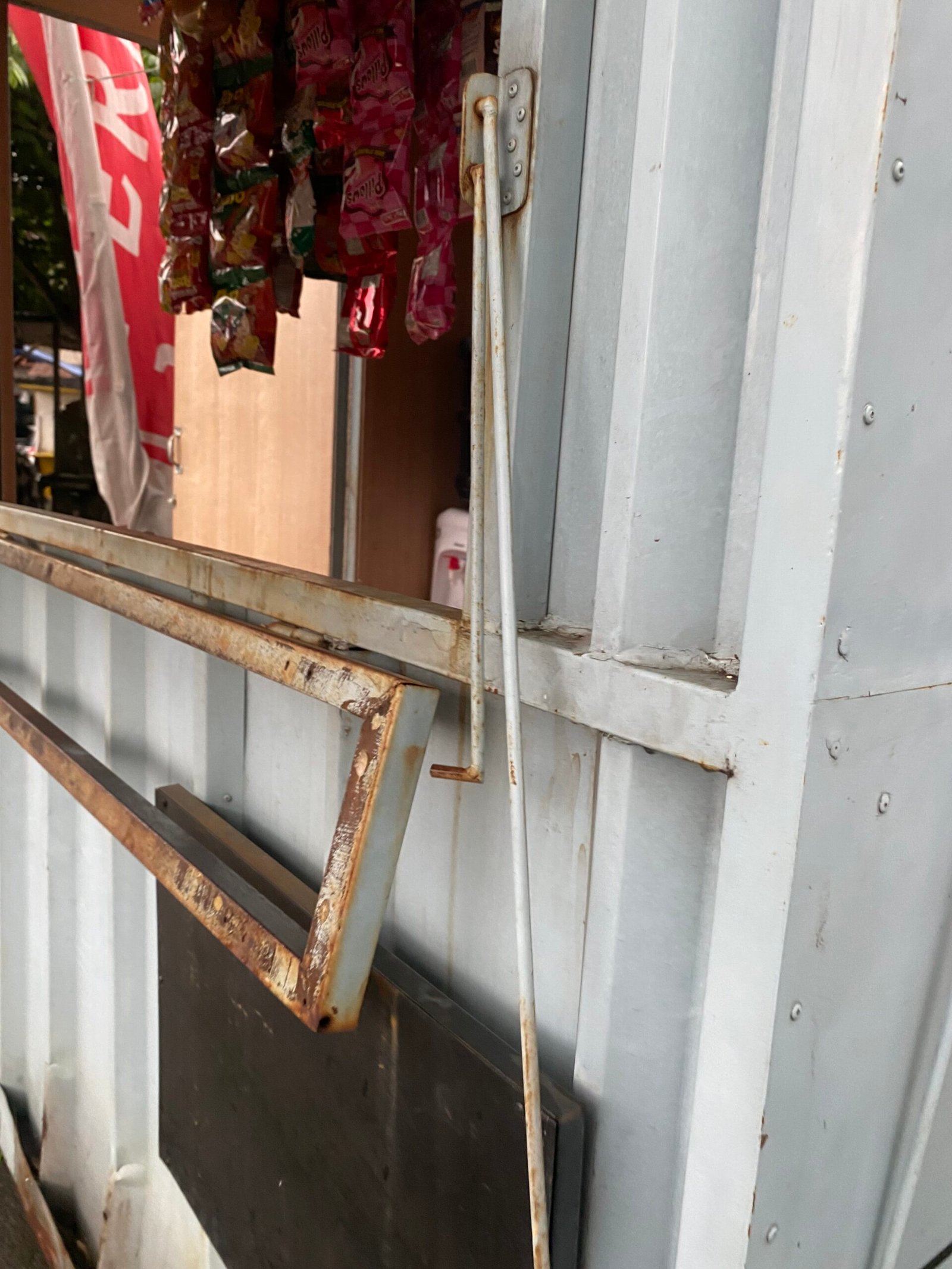 Peredaran Obat Keras di Pedurenan, Kec. Mustikajaya Semakin Merajalela, APH di Nilai Tutup Mata.