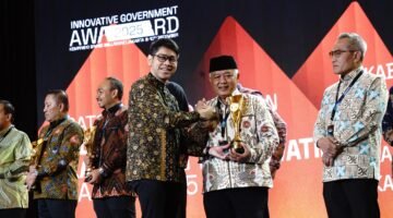 Pemkab Malang Terima Penghargaan Innovative Government Award (IGA) 2025 Kategori “Kabupaten Terinovatif