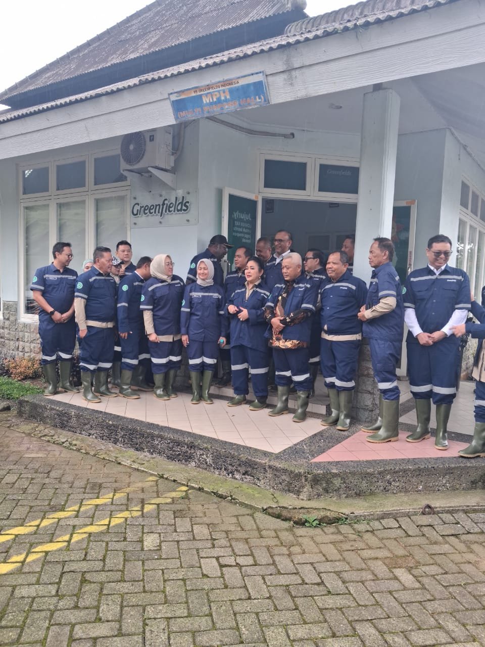 Portal Berita Indonesia dan Dunia Terkini Hari Ini, Update Harian Terbaru, Terlengkap, Tajam, Aktual dan Berimbang. Kunjungan Kerja Reses Komisi IV DPR RI di PT Greenfields, Malang