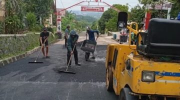 BRI BO Cibinong Resmikan Jalan Aspal TJSL di Desa Tangkil