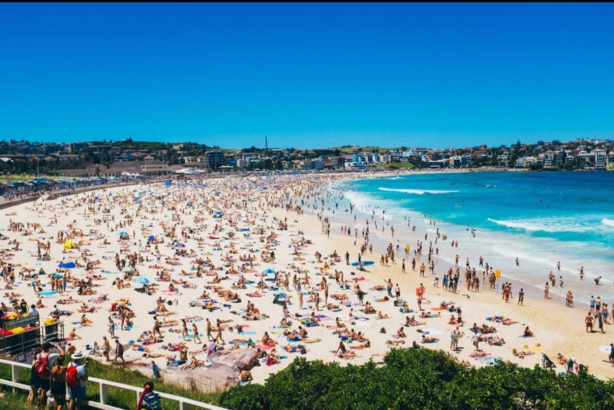 Pantai Bondi, Ikon Australia yang Menjadi Pusat Kehidupan dan Magnet Wisata Dunia