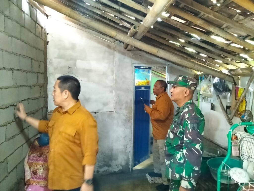 Kesbangpol Jatim Tinjau Rutilahu di Bantur, Pastikan Program Tepat Sasaran - Teropong Rakyat