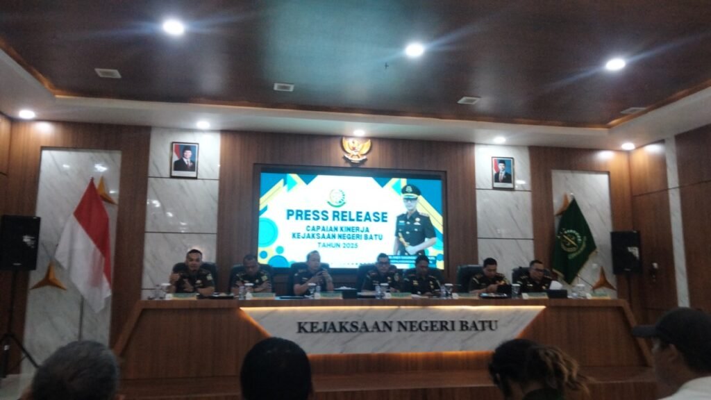 Kejari Batu Catat Kinerja Gemilang, Selamatkan Keuangan Negara Rp522 Miliar - Teropong Rakyat