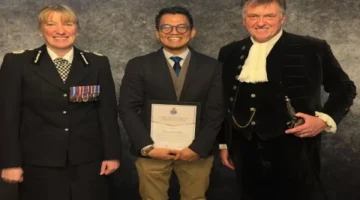 Mahasiswa Indonesia Raih Penghargaan Kepolisian Inggris atas Peran Ungkap Kejahatan Serius