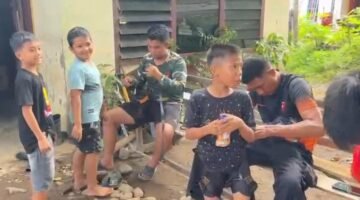 Brimob Polri Laksanakan Trauma Healing Anak Terdampak Bencana di Kabupaten Agam