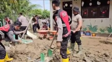 Gotong Royong Polri dan Masyarakat, Polres Pidie Jaya Percepat Pemulihan Pascabanjir dan Fasilitas Pendidikan