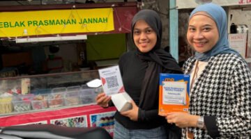 Wujud Dukungan BRI Cabang Hayam Wuruk (KCP Glodok) kepada UMKM Melalui Akuisisi Tabungan dan QRIS