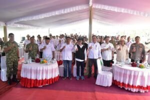 Dandim 0818/Malang-Batu Hadiri Panen Perdana Padi Unggul HKTI Kabupaten Malang - Teropong Rakyat