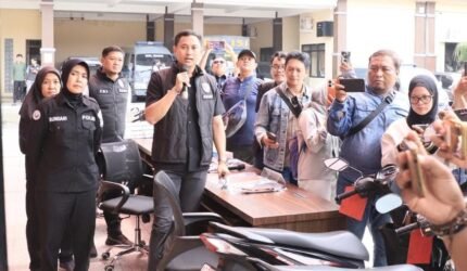 Polres Kediri Kota Amankan 2 Tersangka Curanmor yang Beraksi di Sejumlah TKP - Teropong Rakyat