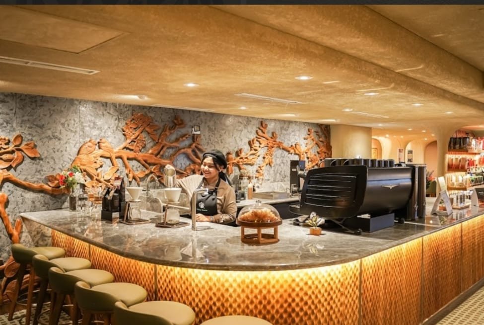 Sambut 2026, Gerai Starbucks Pertama di Indonesia Hadir Kembali dengan "Wajah" Baru - Teropong Rakyat