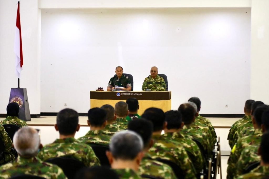 Portal Berita Indonesia dan Dunia Terkini Hari Ini, Update Harian Terbaru, Terlengkap, Tajam, Aktual dan Berimbang. "PWI Gelar Retret 2026, Fokus Perkuat Peran Pers dalam Ketahanan Informasi" - Teropong Rakyat