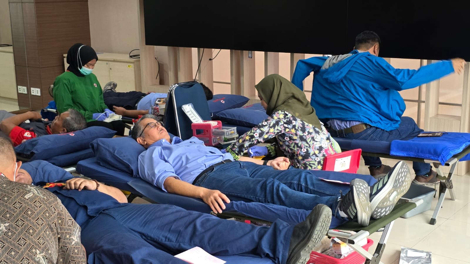 Implementasi Nyata K3, PAMA Gelar Donor Darah Bersama PMI - Teropong Rakyat