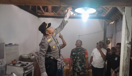 Warga Bantur Dikejutkan Temuan Pria Gantung Diri di Rumahnya - Teropong Rakyat