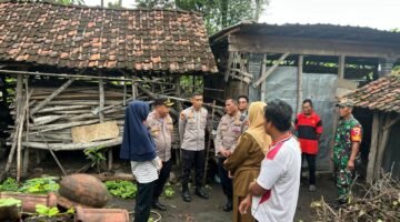 Akhiri Praktik Pasung, Polres Ponorogo Evakuasi ODGJ dan Kirim ke RSJ