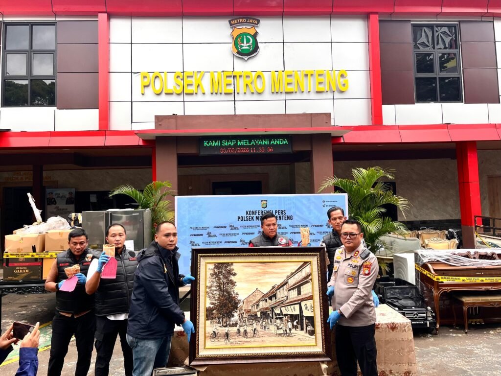 Polsek Metro Menteng Ungkap Pencurian Rumah Kosong, Kerugian Korban Capai Rp600 Juta - Teropong Rakyat