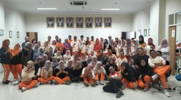 FEB UPN Veteran Jawa Timur Gelar Tasyakuran Kenaikan Jabatan Fungsional Dosen dan Sambut Guru Besar Baru