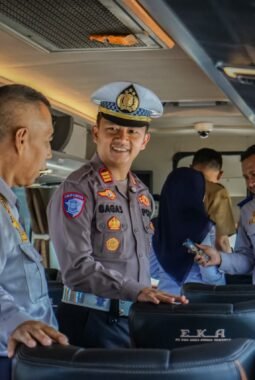 Operasi Keselamatan Semeru 2026 Polres Jember Ramp Check dan Periksa Kesehatan Awak Bus