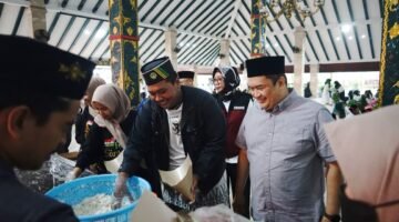 Pastikan Pelayanan 30 Ribu Porsi Bagi Peserta Mujahadah Kubro, Wabup Malang dan Sekda Kab. Malang Kunjungi Cek Pelaksanaan Dapur Umum Harlah 1 Abad NU di Halaman Pendopo Agung*