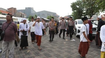 Polres Pelabuhan Tanjungperak Libatkan 209 Personel Layani Haul Ke-549 Sunan Ampel