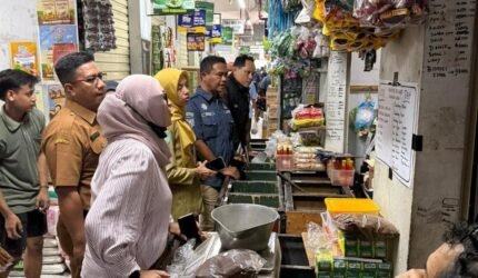 Satgas Saber Polres Ponorogo Pastikan Harga Stabil dan Stok Bapokting Aman Jelang Ramadhan - Teropong Rakyat
