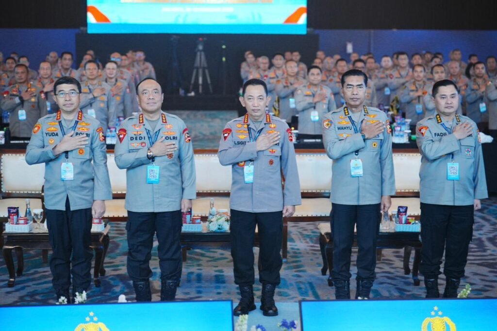 Beri Arahan di Rapim Polri, Kapolri Tegaskan Dukung-Kawal Penuh Program Pemerintah - Teropong Rakyat