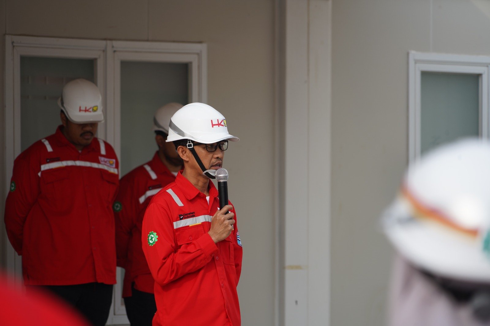 Penutupan Bulan K3 Nasional, Proyek NPEA Seksi 1 Hutama – Abipraya KSO Gelar Upacara - Teropong Rakyat