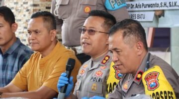 Sat Reskrim Polres Batu ringkus Dua Pembobol Brankas emas di Tlekung