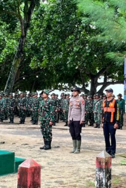 600 Personel Gabungan Bersihkan Pantai Balekambang, Wujudkan Gerakan ASRI di Kabupaten Malang