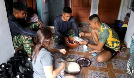 Dari Semenisasi Jalan ke Dapur Sederhana: Potret Humanis Satgas TMMD di Kutai Barat - Teropong Rakyat