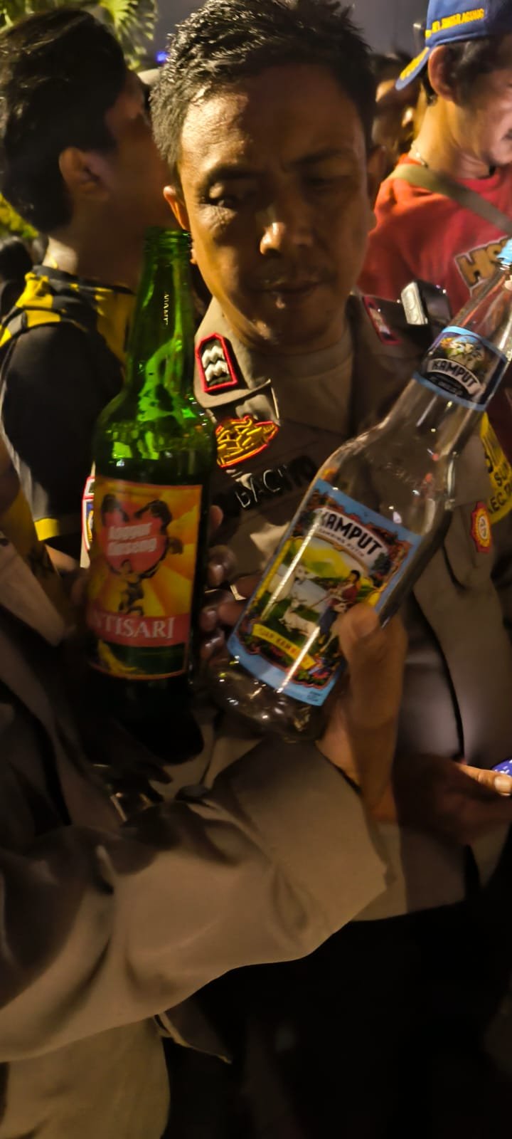 Portal Berita Indonesia dan Dunia Terkini Hari Ini, Update Harian Terbaru, Terlengkap, Tajam, Aktual dan Berimbang. Kejadian Seseorang Tenggelam di Danau Sunter Barat Jembatan Item, Ditemukan Botol Minuman Keras di TKP - Teropong Rakyat