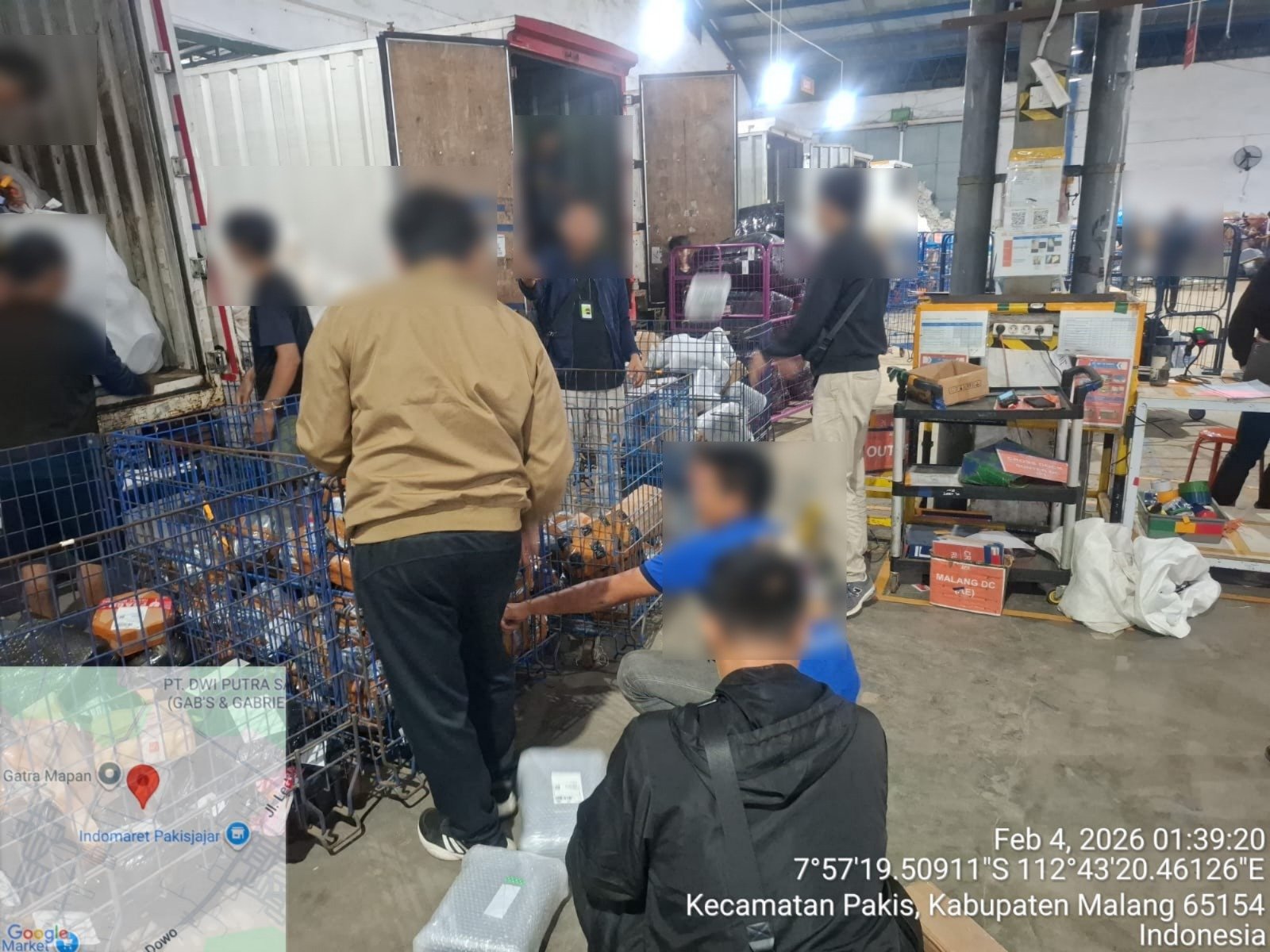 Bea Cukai Malang Amankan 110.840 Batang Rokok Ilegal dari Jasa Ekspedis